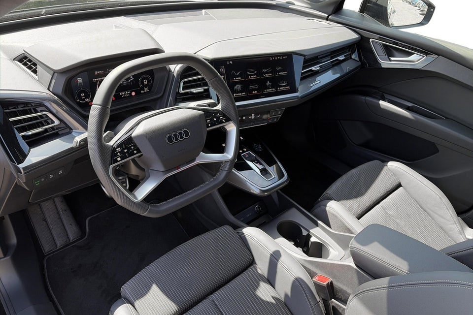 Audi Q4 e-tron 45 S-line Edition 5d