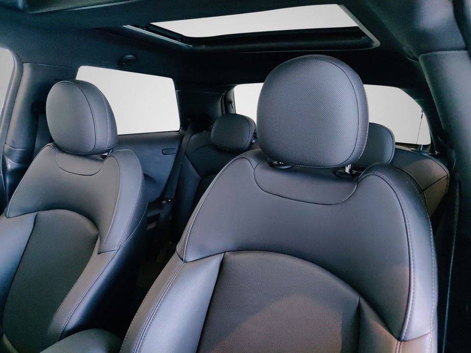 MINI Cooper SE Yours Trim 3d