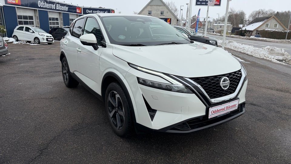 Nissan Qashqai 1,3 mHEV N-Connecta X-tr. 5d