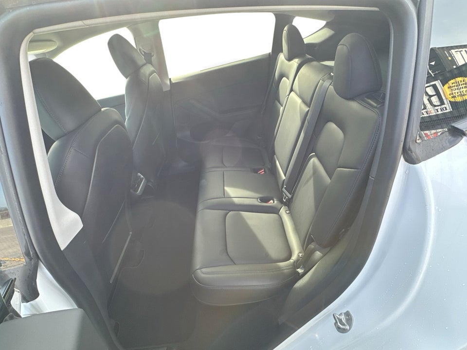 Tesla Model Y RWD 5d