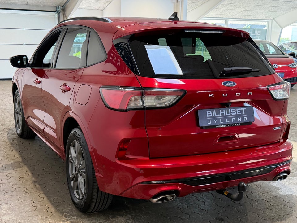 Ford Kuga 2,5 PHEV ST-Line X CVT 5d