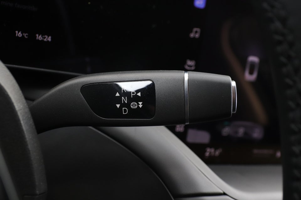 Xpeng P7 Long Range 4d