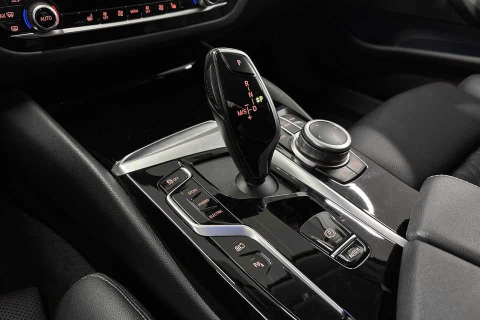 BMW 530e 2,0 Touring Sport Line xDrive aut. 5d