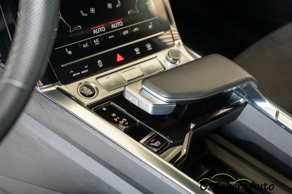 Audi e-tron 55 S-line quattro 5d