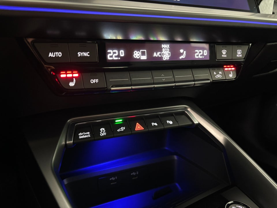 Audi A3 40 TFSi e Prestige Sportback S-tr. 5d