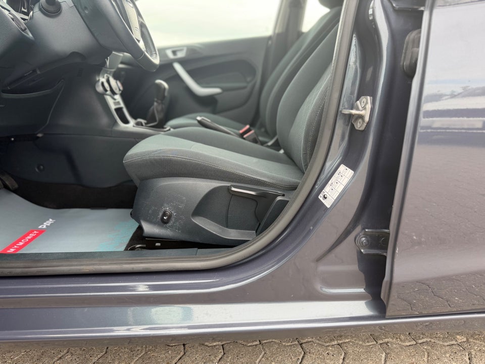 Ford Fiesta 1,25 60 Ambiente 5d