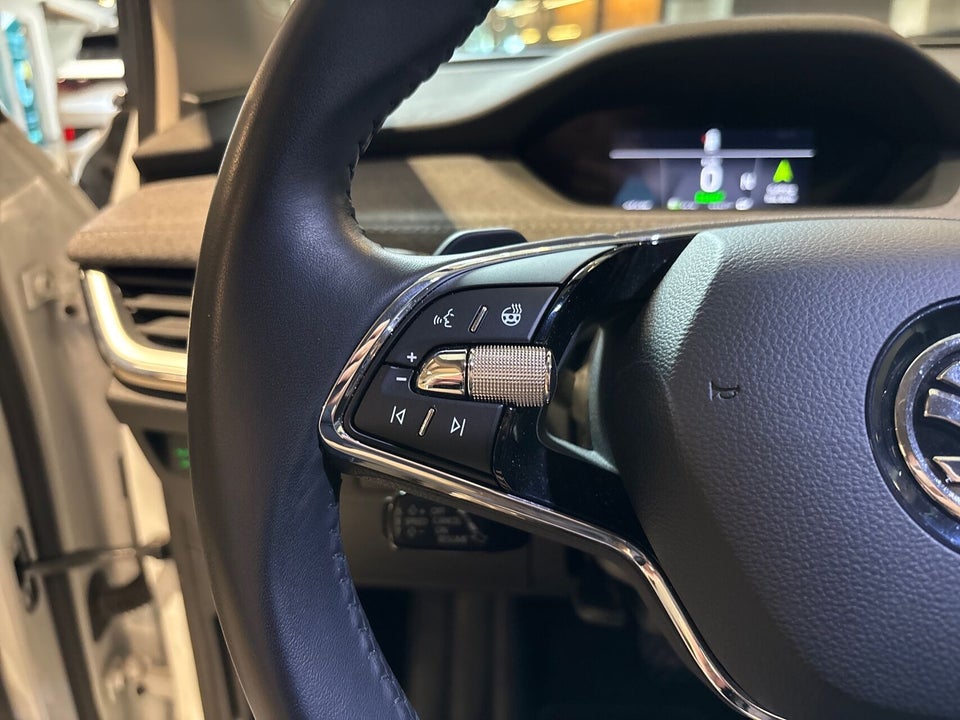 Skoda Enyaq 80 iV Premium 5d