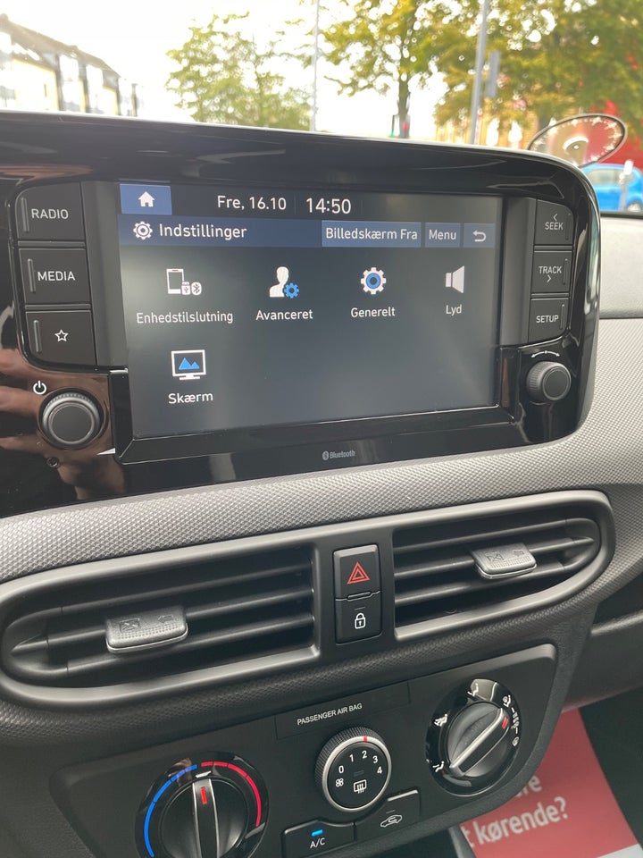 Hyundai i10 1,0 MPi Essential 5d