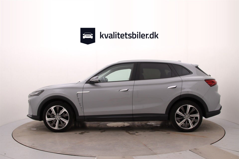 MG Marvel R Luxury 5d