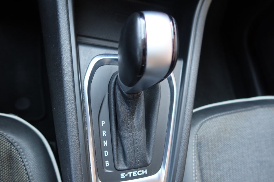Renault Captur 1,6 E-Tech Intens 5d