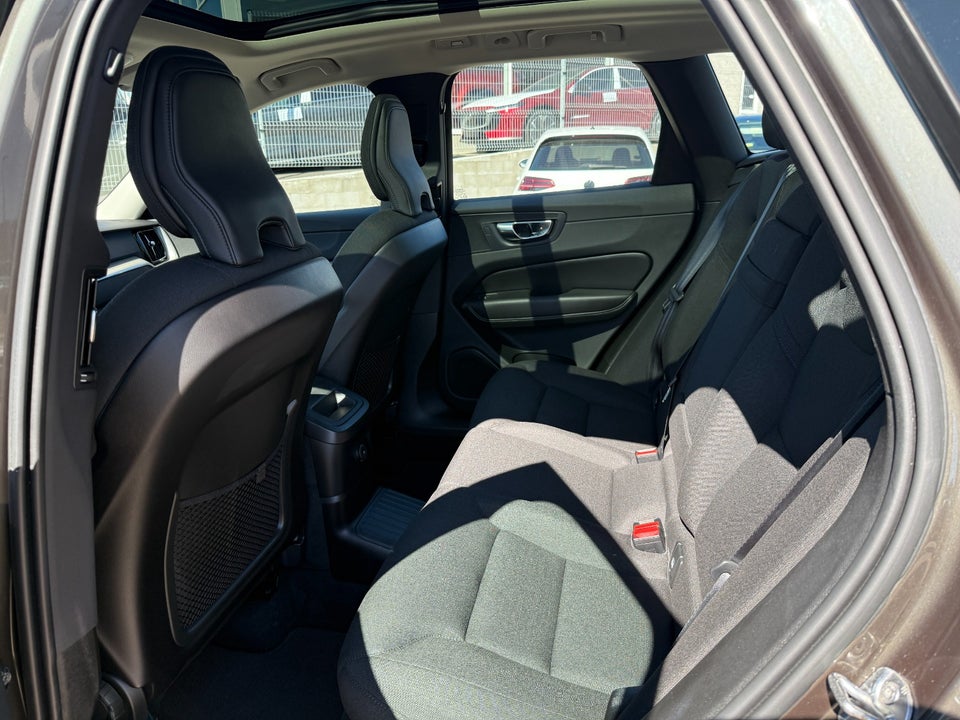 Volvo XC60 2,0 T6 ReCharge Inscription aut. AWD 5d