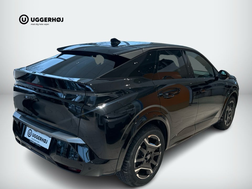 Peugeot e-3008 77 GT Pack 5d