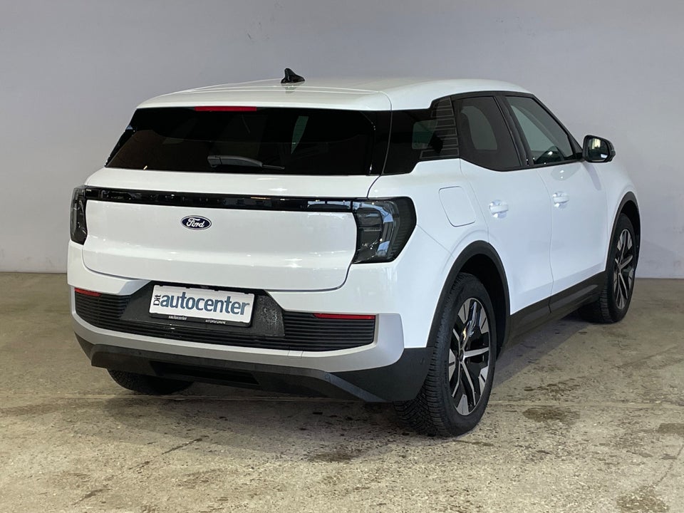 Ford Explorer 82 Select Extended Range Van 5d