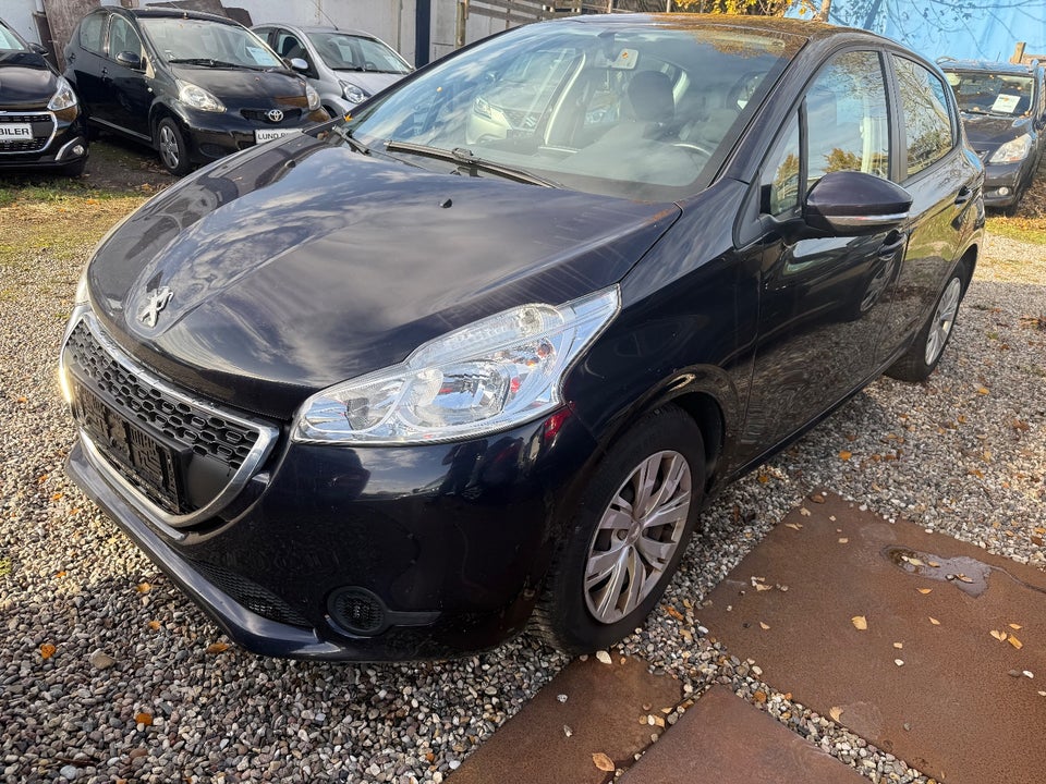 Peugeot 208 1,2 VTi Active 5d