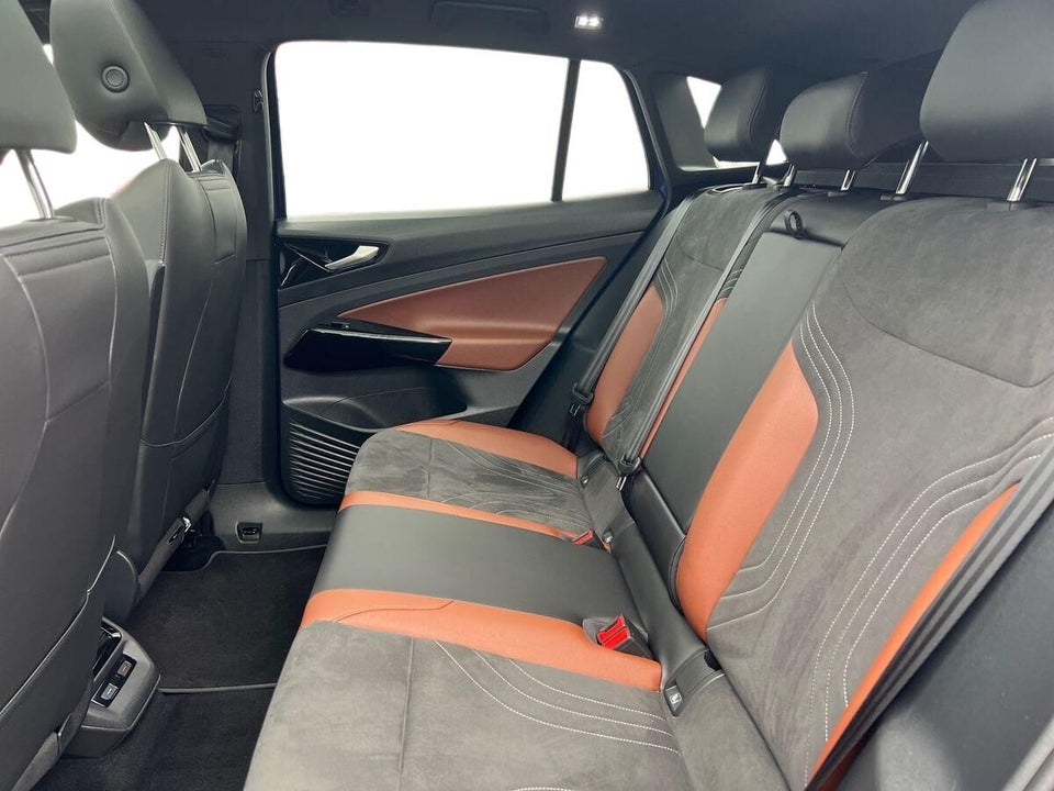 VW ID.4 77 Pro Performance Tech 5d