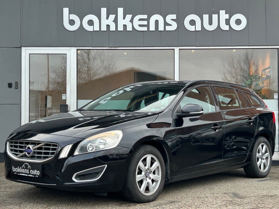Volvo V60 2,0 D3 136 Kinetic 5d