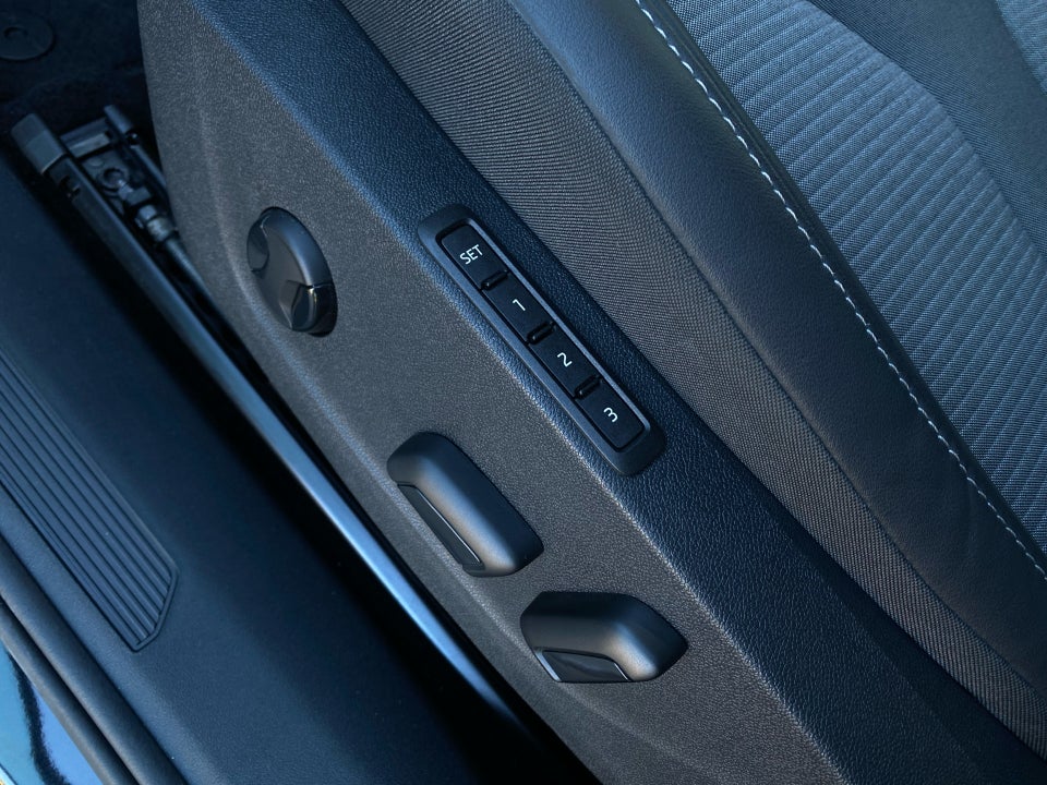 Skoda Enyaq 85 iV Premium 5d