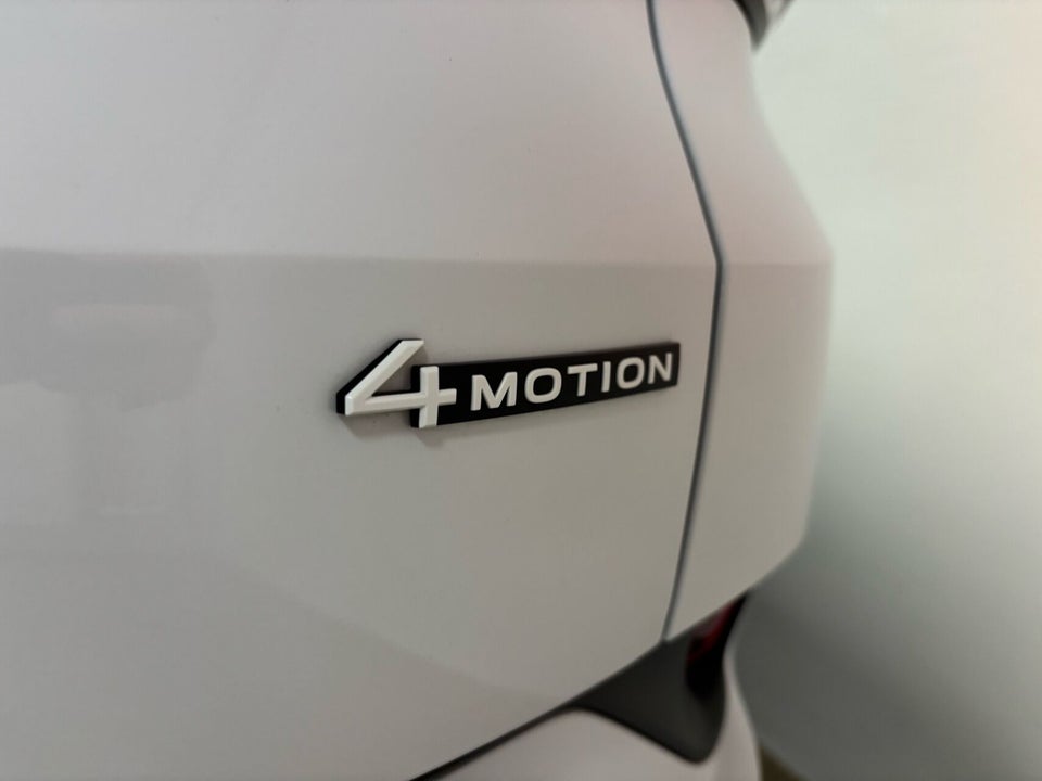 VW ID.4 77 Pro 4Motion 5d