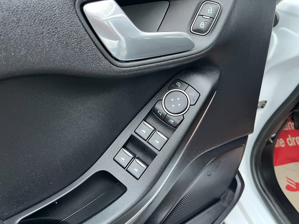 Ford Fiesta 1,5 TDCi 85 Titanium 5d