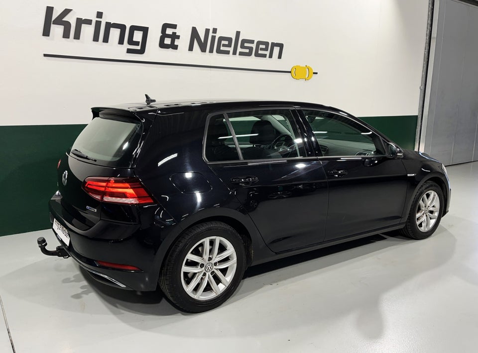 VW Golf VII 1,5 TSi 130 Comfortline 5d