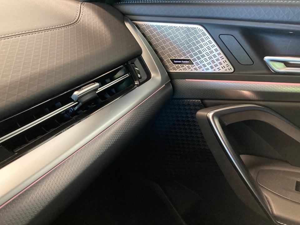 BMW iX2 xDrive30 M-Sport 5d