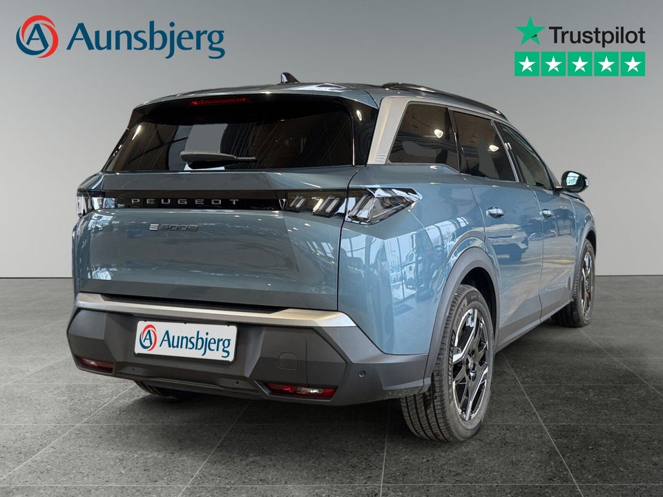 Peugeot e-5008 77 Allure 7prs 5d