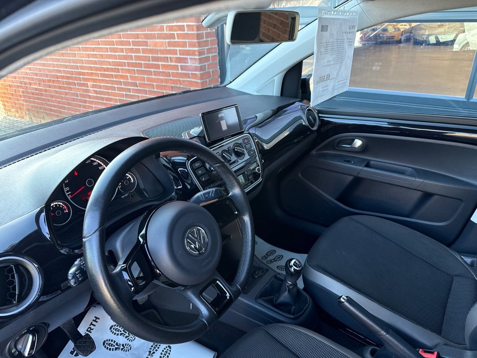 VW Up! 1,0 75 High Up! BMT 5d