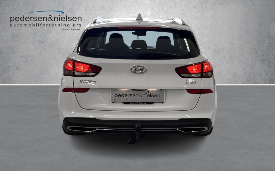 Hyundai i30 1,0 T-GDi mHEV Essential DCT 5d
