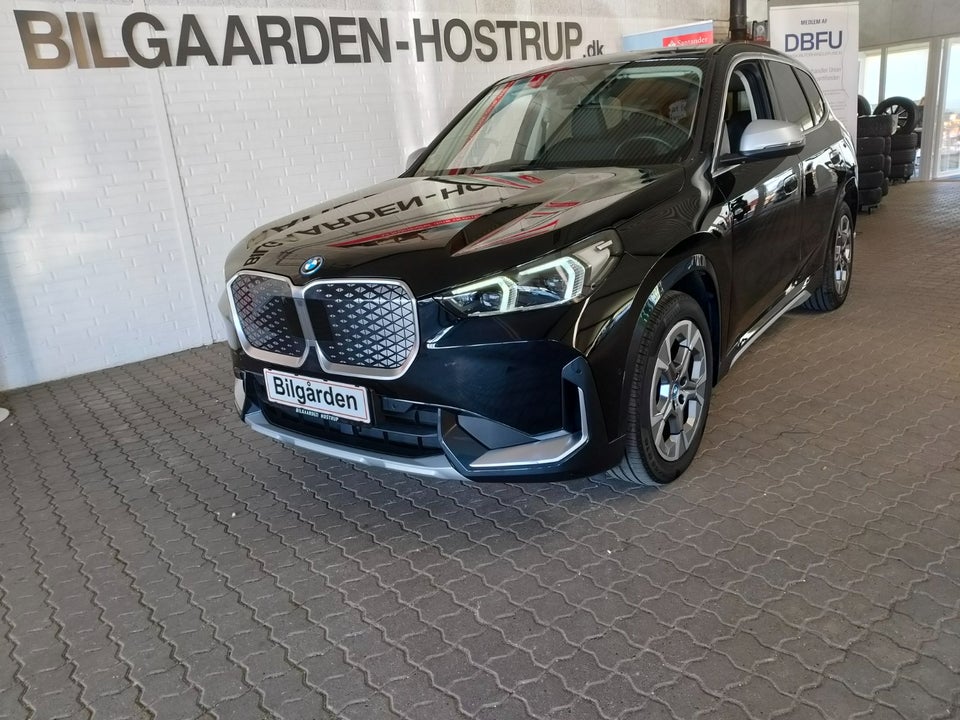 BMW iX1 xDrive30 X-Line 5d