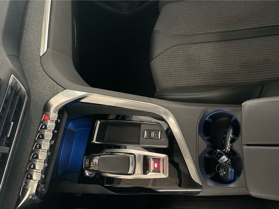 Peugeot 3008 1,6 Hybrid Allure Pack EAT8 5d