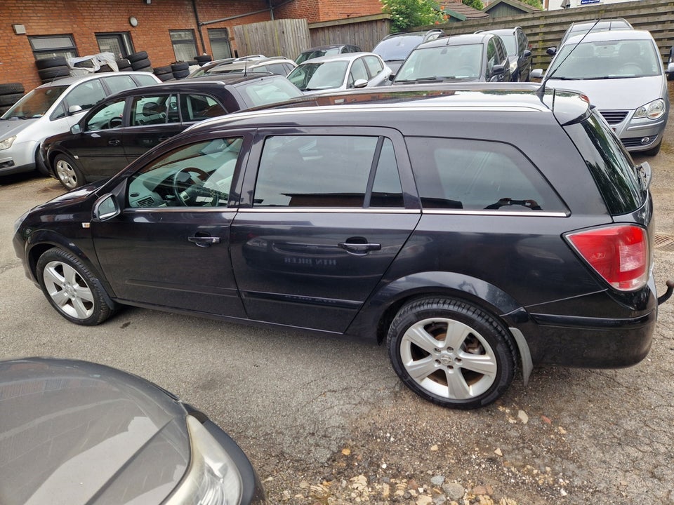 Opel Astra 1,7 CDTi 110 Enjoy Wagon 5d