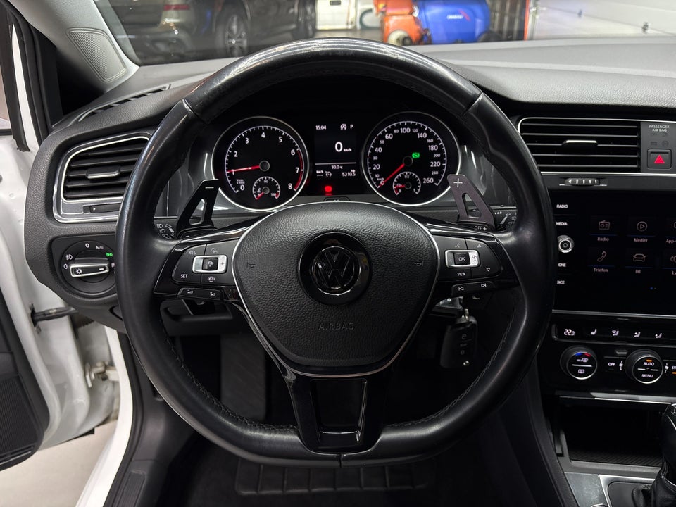 VW Golf VII 1,5 TSi 130 Highline Variant DSG 5d