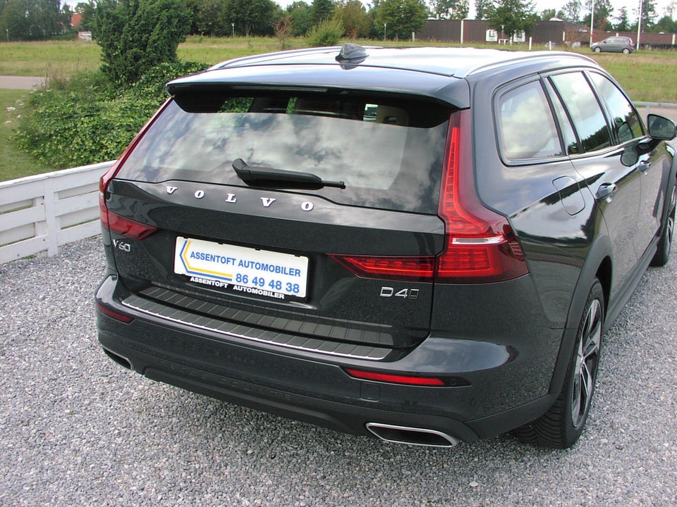 Volvo V60 CC 2,0 D4 190 aut. AWD 5d