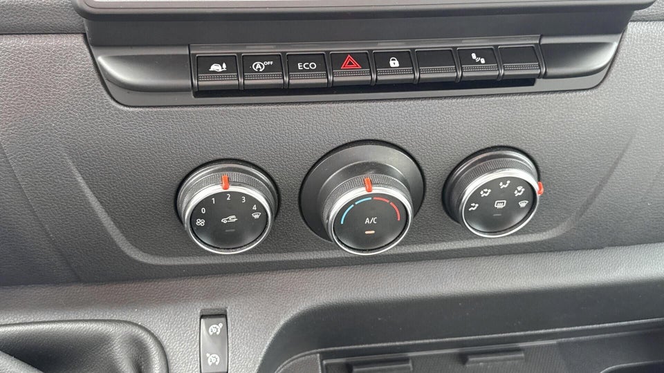 Renault Master IV T33 2,3 dCi 150 L2H2 Kassevogn Tekno