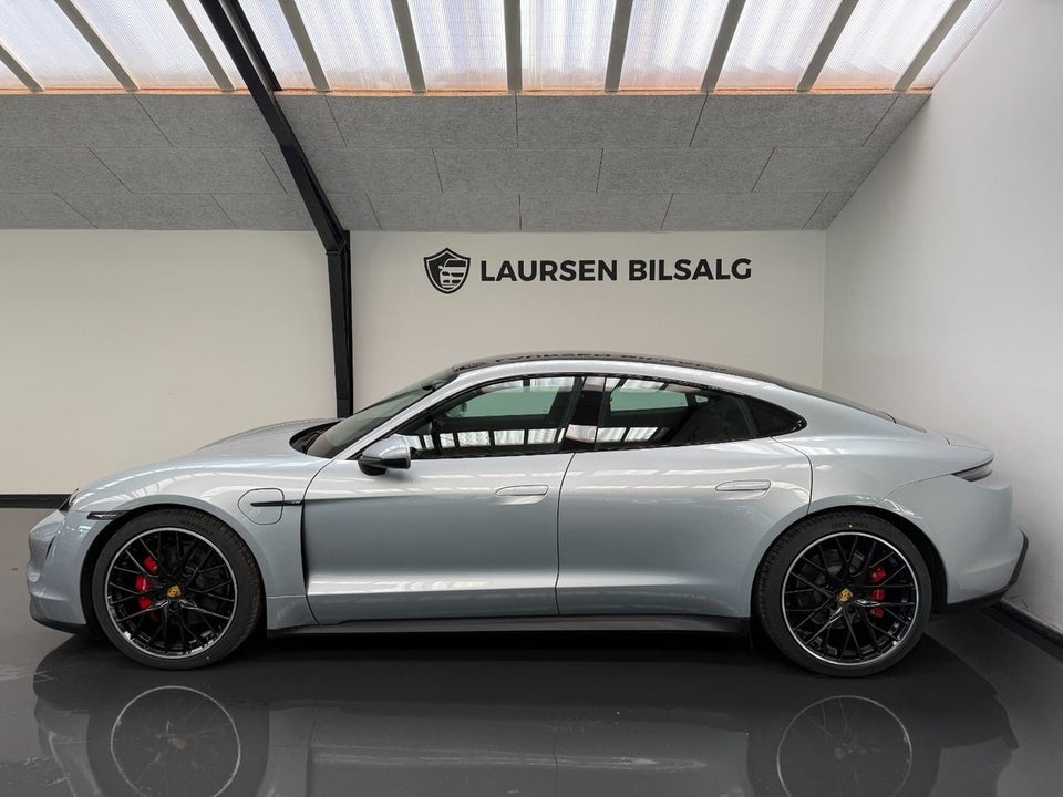 Porsche Taycan 4S 4d