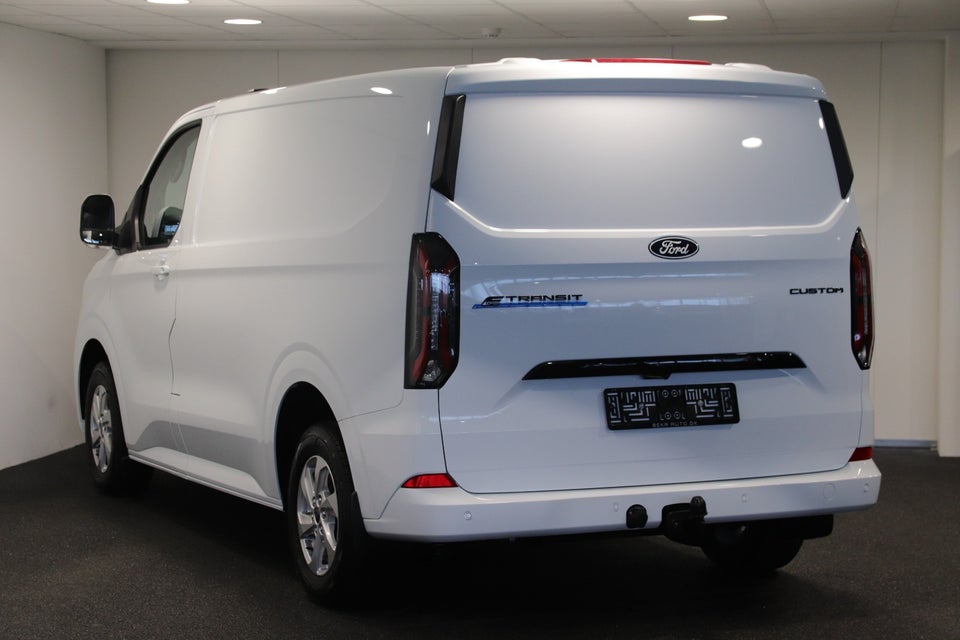Ford E-Transit Custom 320S 64 Limited