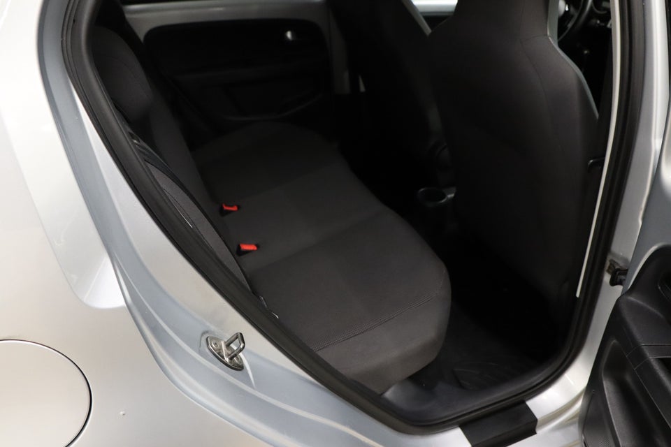 VW Up! 1,0 75 High Up! ASG 3d