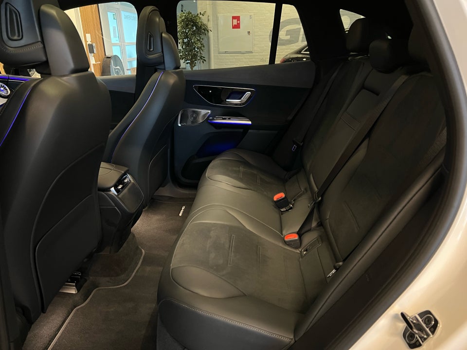 Mercedes EQE350 SUV AMG Premium 4Matic 5d