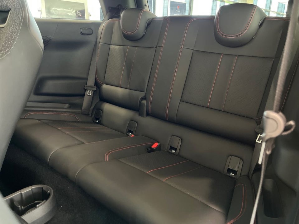 MINI Cooper E JCW Trim M 3d