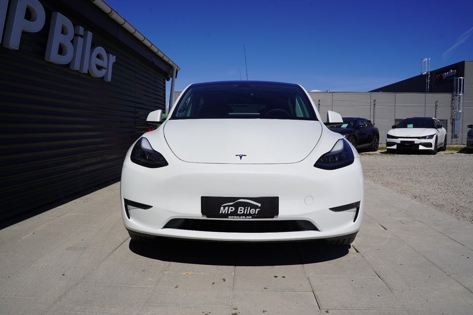 Tesla Model Y Long Range AWD 5d
