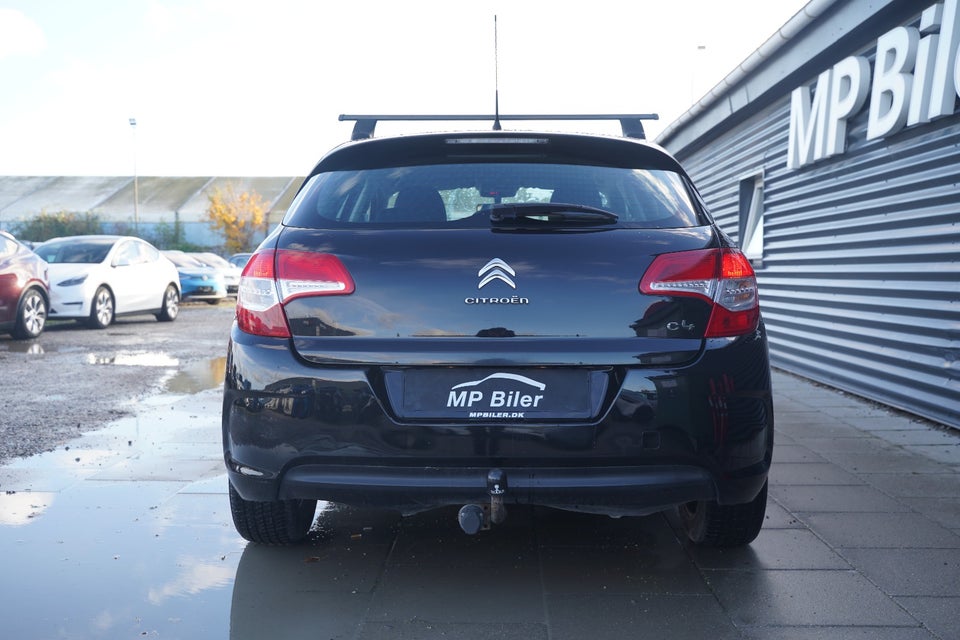 Citroën C4 1,4 VTi Attraction 5d