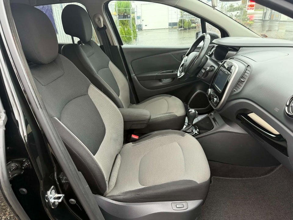 Renault Captur 1,2 TCe 120 Expression EDC 5d