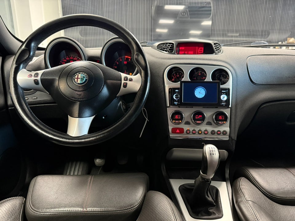 Alfa Romeo 156 2,0 JTS Berlina 4d