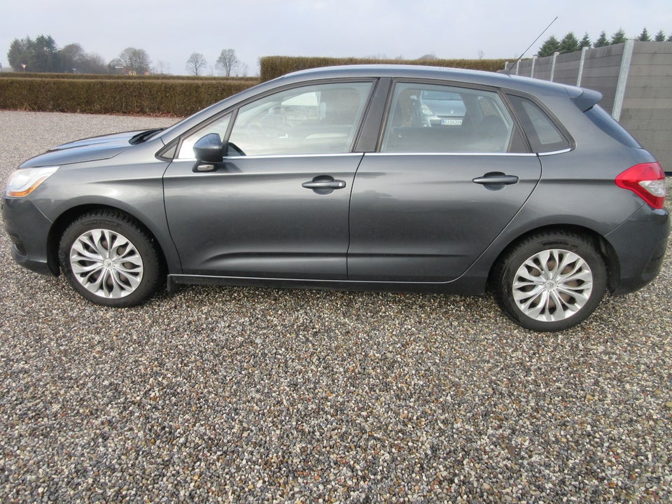 Citroën C4 1,6 HDi 90 Seduction 5d