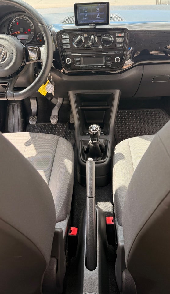 VW Up! 1,0 60 High Up! BMT 5d