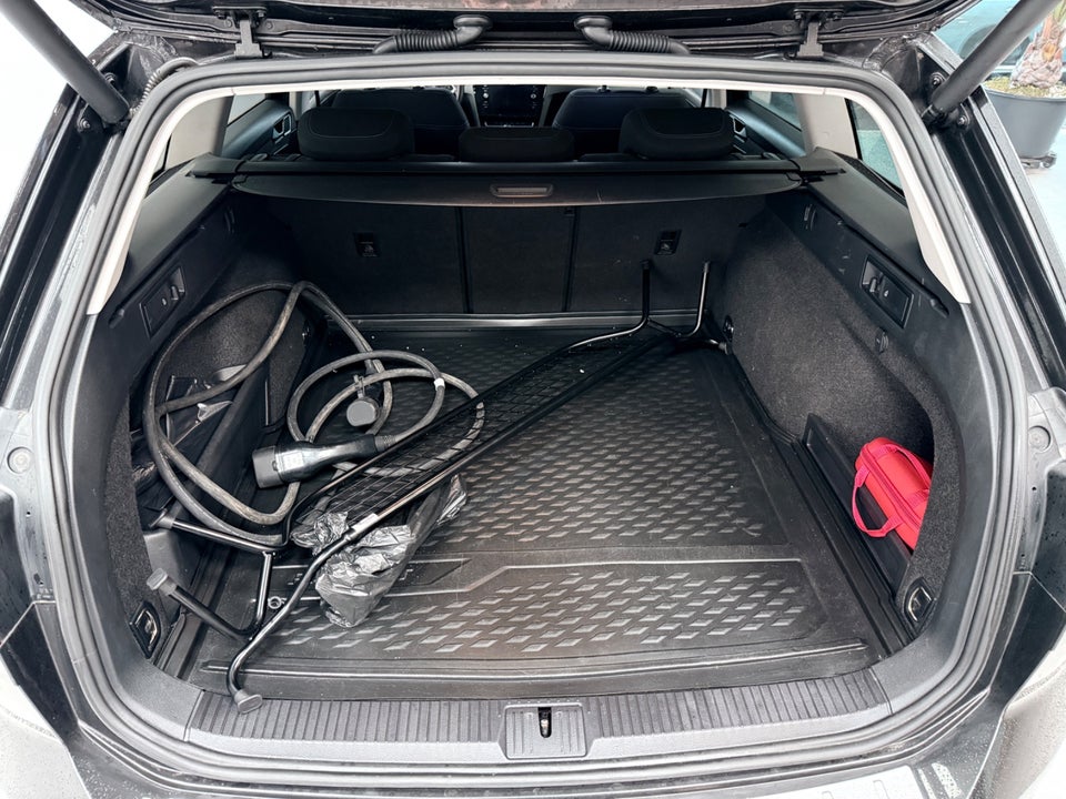 VW Passat 1,4 GTE+ Variant DSG 5d