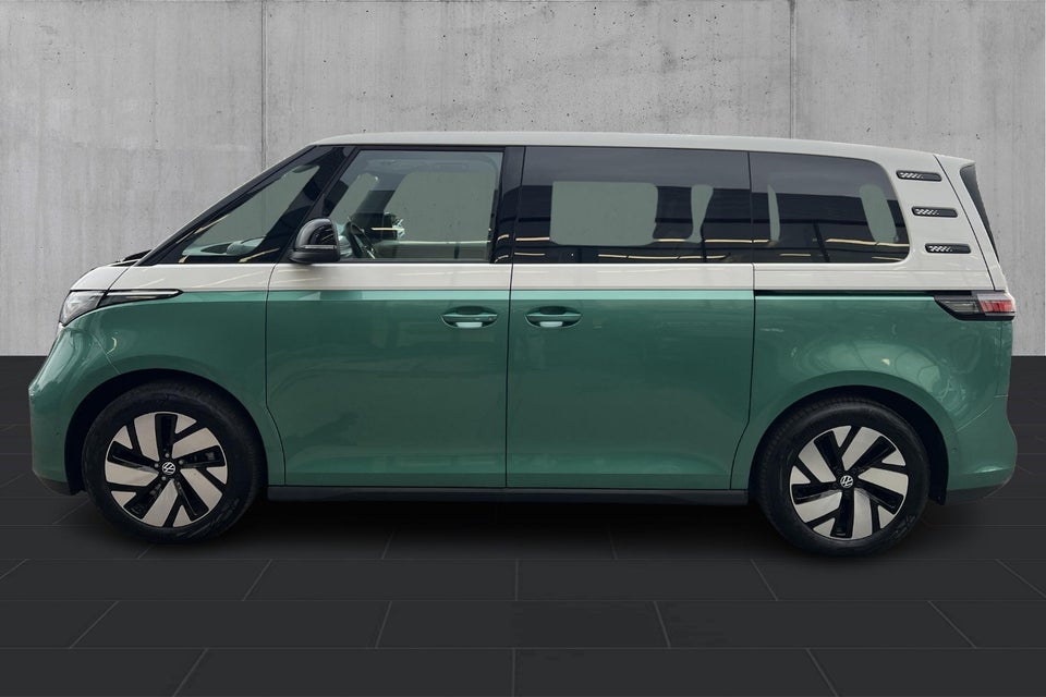 VW ID.Buzz 77 Pro SWB 5d