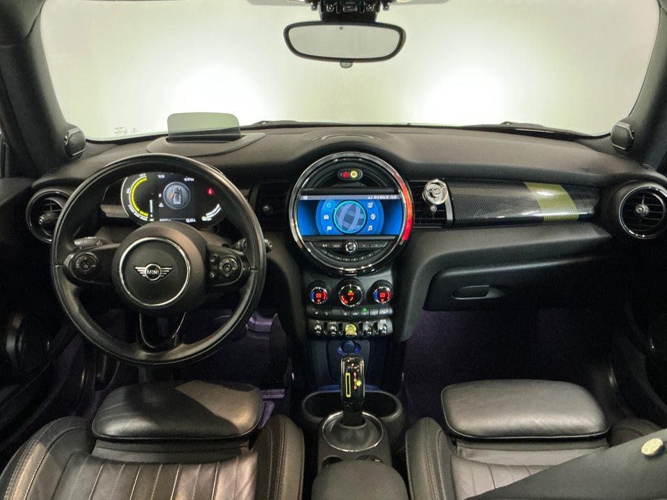 MINI Cooper SE Maximise 3d