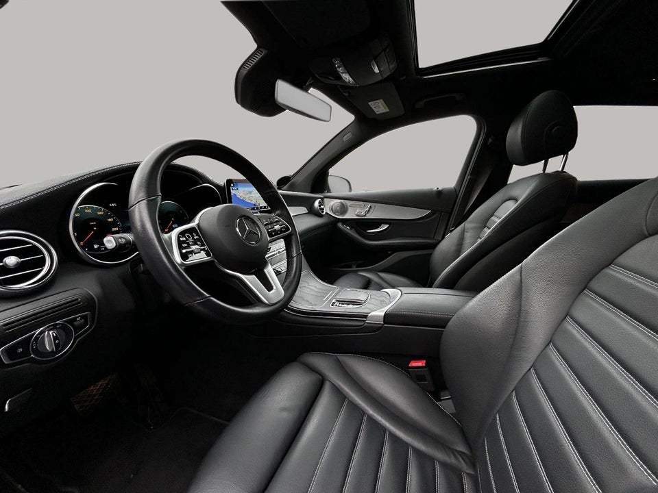 Mercedes GLC300 de 2,0 Advantage Coupé aut. 4Matic 5d