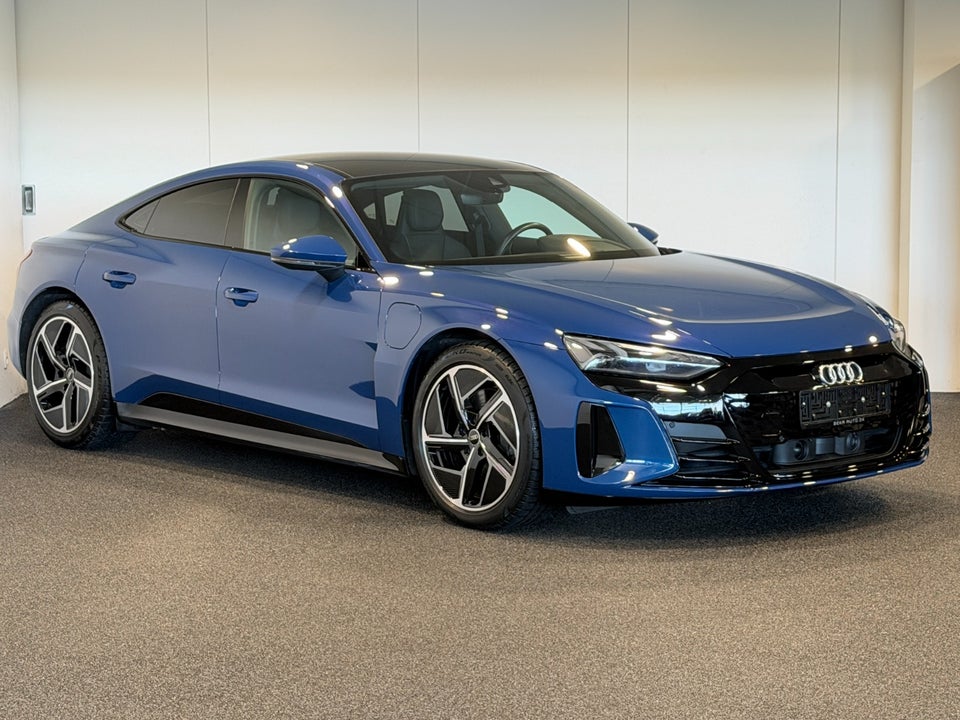 Audi e-tron GT quattro 4d